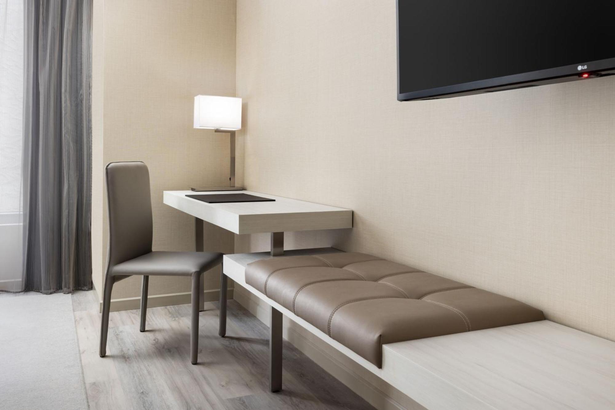 Ac Hotel St Petersburg Downtown Сейнт Питърсбърг Екстериор снимка