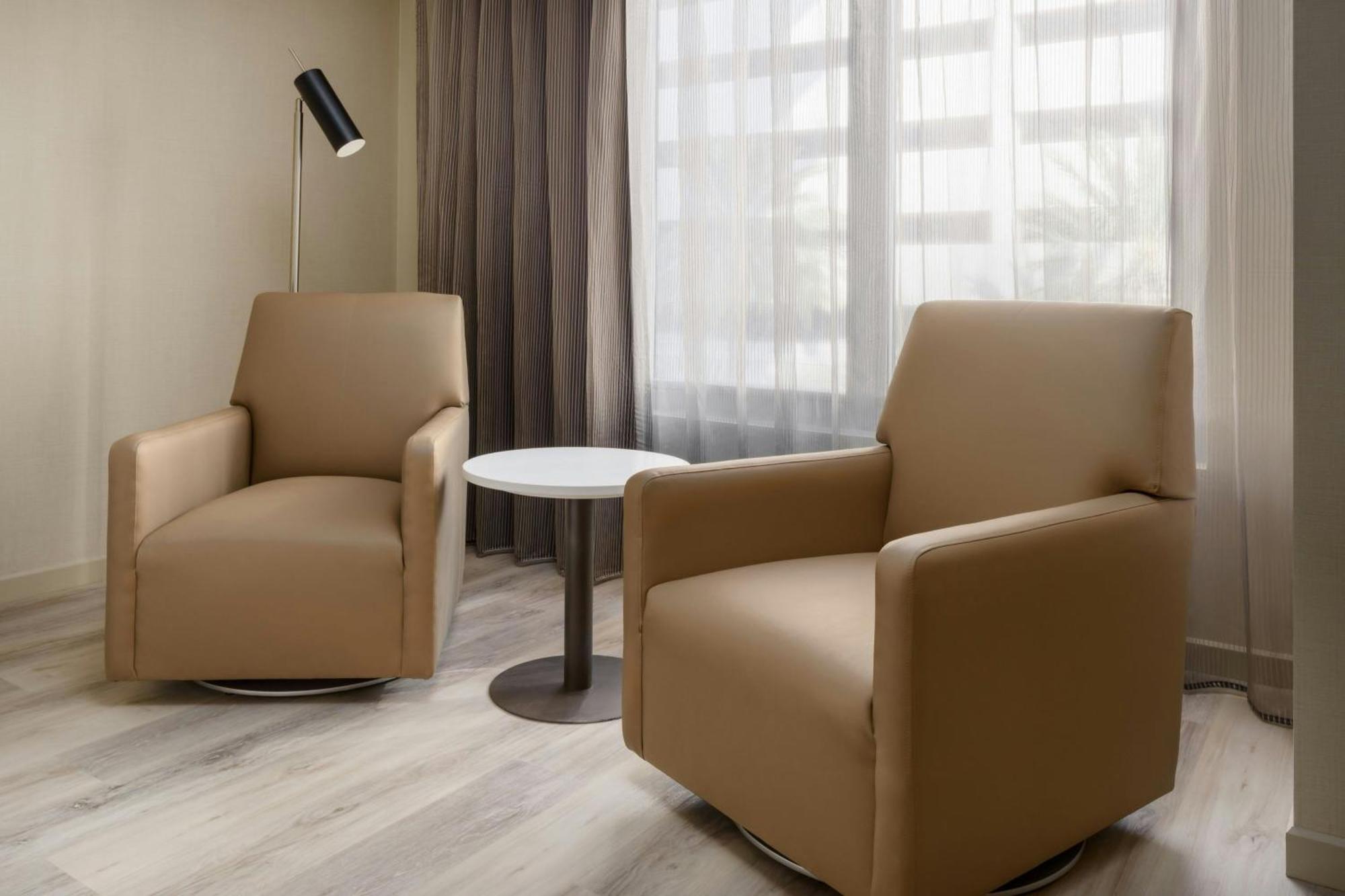 Ac Hotel St Petersburg Downtown Сейнт Питърсбърг Екстериор снимка