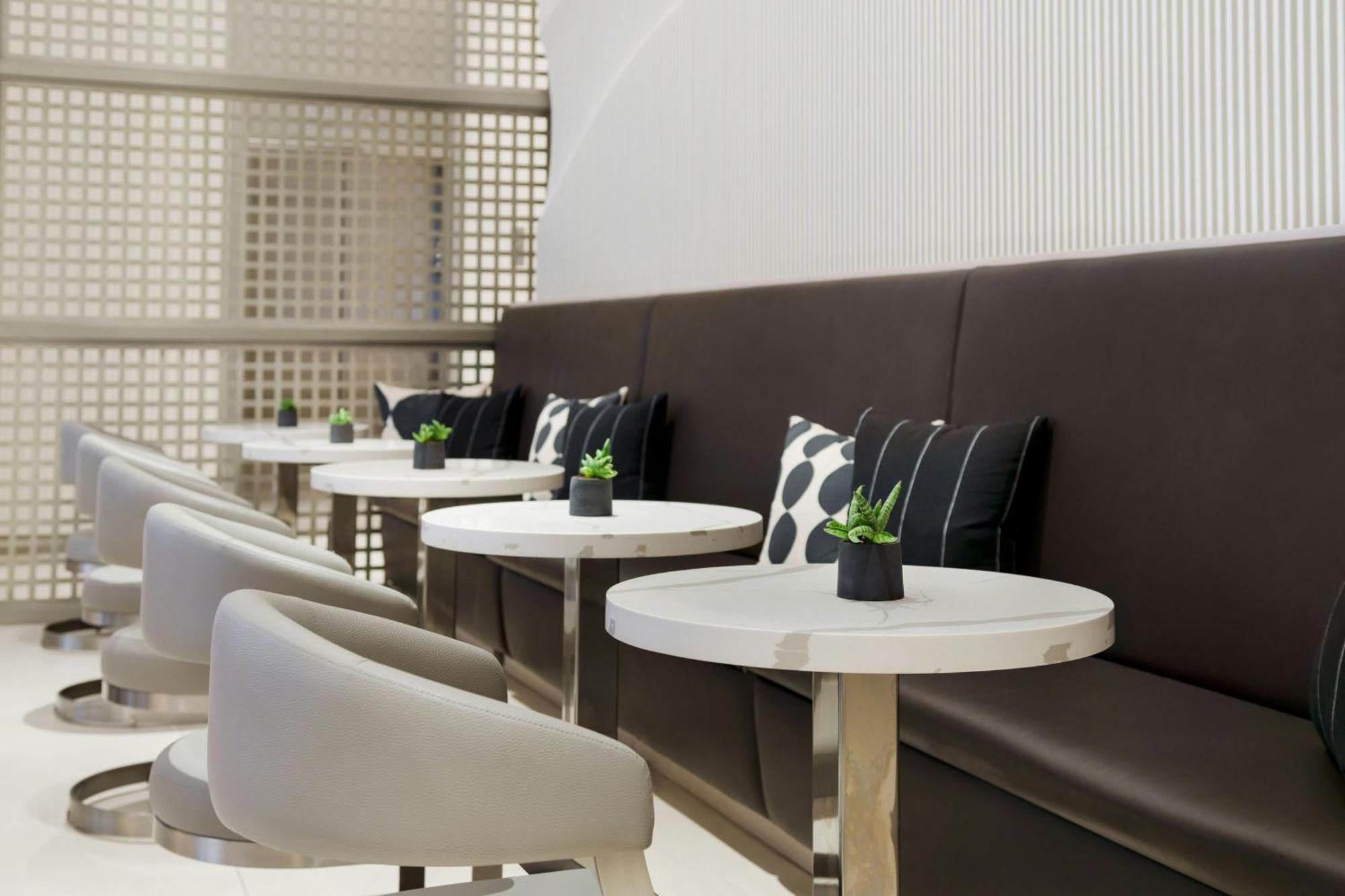Ac Hotel St Petersburg Downtown Сейнт Питърсбърг Екстериор снимка